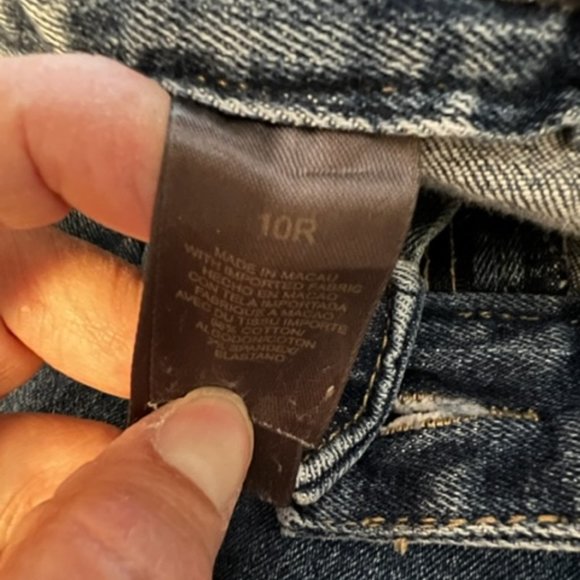 Liz Claiborne Straight Leg Jeans - Size 10R - Picture 4 of 4